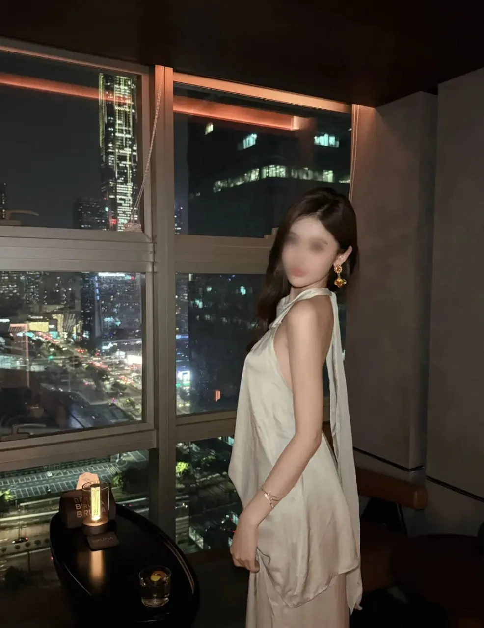 台北外送茶妹 語嫣 - 絕美背殺氣質才女